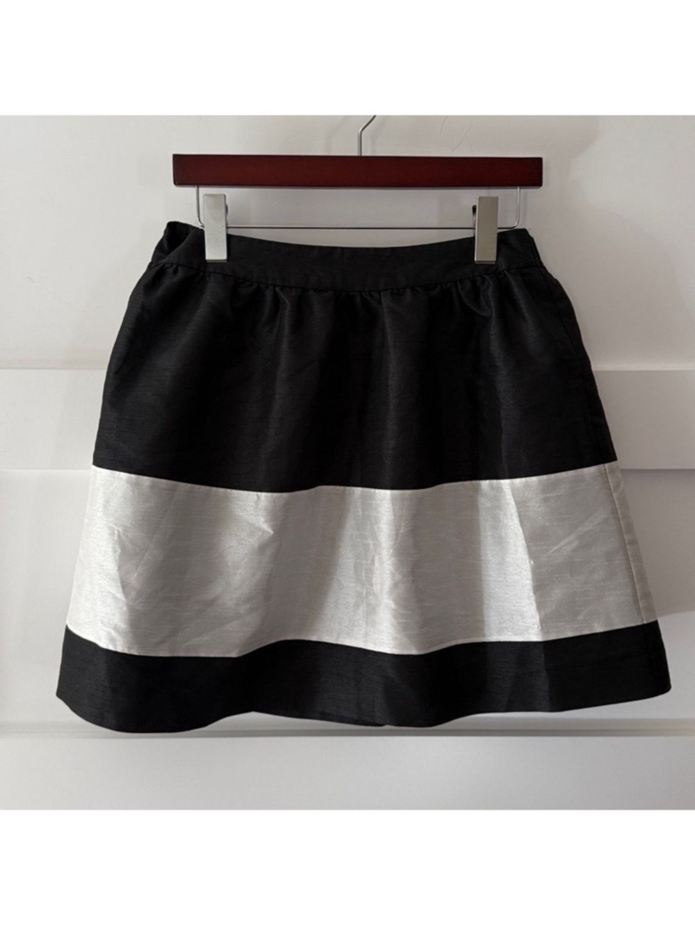NWT Kensie black and white striped skirt size XS